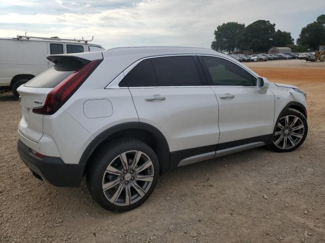 1GYFZCR41KF195060 - 2019 CADILLAC XT4 PREMIUM LUXURY WHITE photo 3