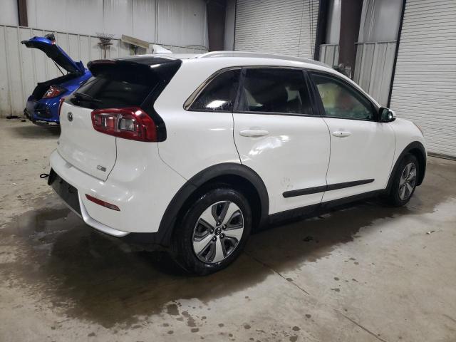 KNDCC3LC2K5274589 - 2019 KIA NIRO EX WHITE photo 3