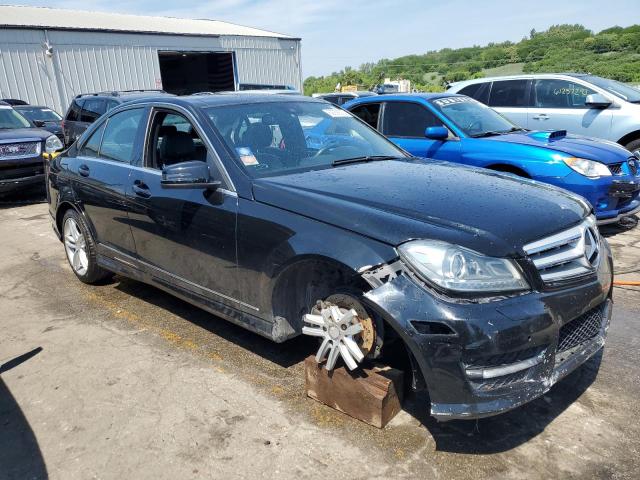 WDDGF8BB3CR207076 - 2012 MERCEDES-BENZ C 300 4MATIC BLACK photo 4