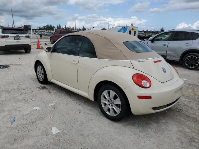 3VWRW3AL5AM003262 - 2010 VOLKSWAGEN NEW BEETLE CREAM photo 2
