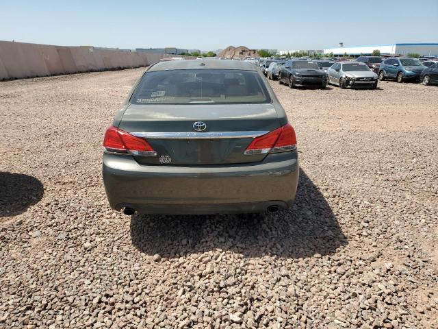 4T1BK3DBXCU461568 - 2012 TOYOTA AVALON BASE GRAY photo 6