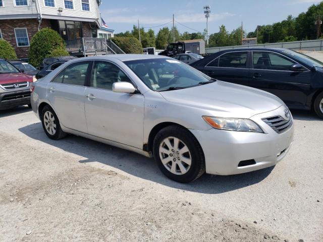 JTNBB46K773007468 - 2007 TOYOTA CAMRY HYBRID SILVER photo 4