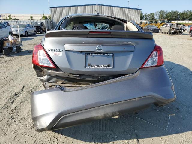 3N1CN7AP5KL830971 - 2019 NISSAN VERSA S 灰色 照片 6