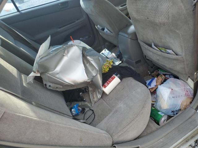 4T1BF32K72U011835 - 2002 TOYOTA CAMRY LE SILVER photo 10