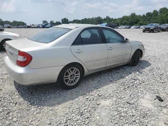 4T1BF32K72U011835 - 2002 TOYOTA CAMRY LE SILVER photo 3