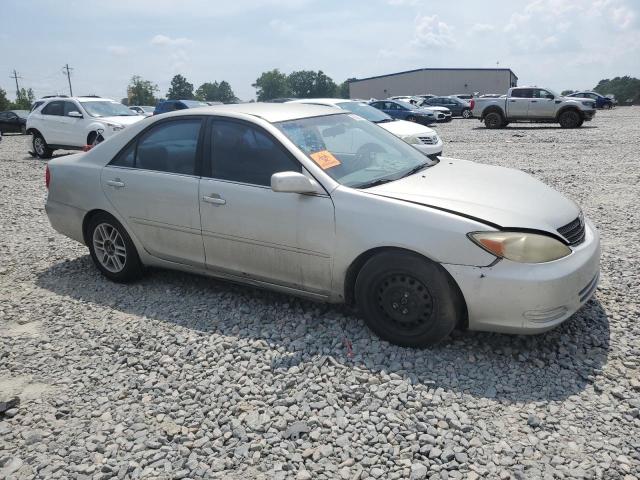 4T1BF32K72U011835 - 2002 TOYOTA CAMRY LE SILVER photo 4