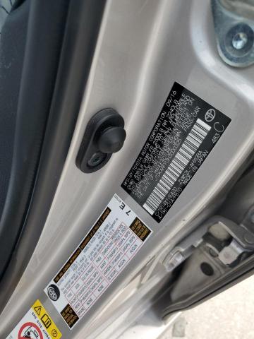 JTDKARFP3H3000325 - 2017 TOYOTA PRIUS PRIM 米色 照片 12