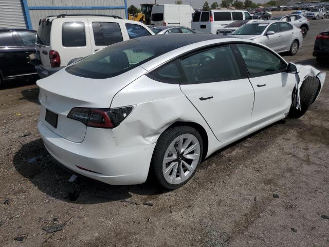 5YJ3E1EA2NF369229 - 2022 TESLA MODEL 3 WHITE photo 3