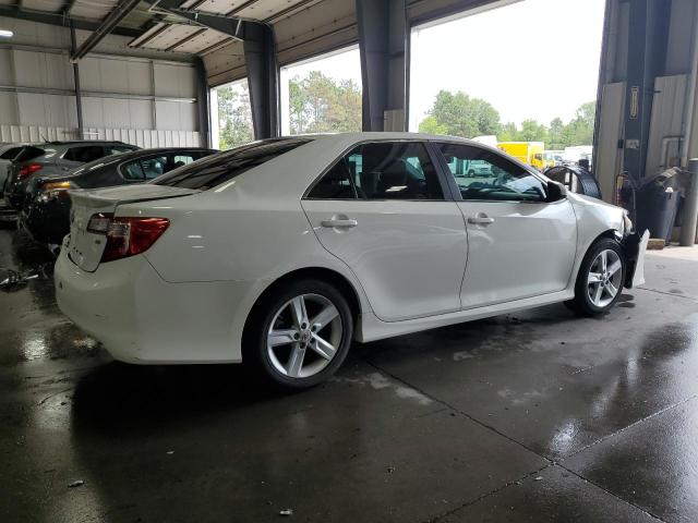 4T1BF1FK5DU722953 - 2013 TOYOTA CAMRY L WHITE photo 3