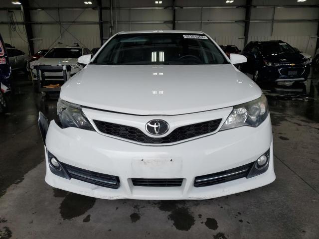 4T1BF1FK5DU722953 - 2013 TOYOTA CAMRY L WHITE photo 5