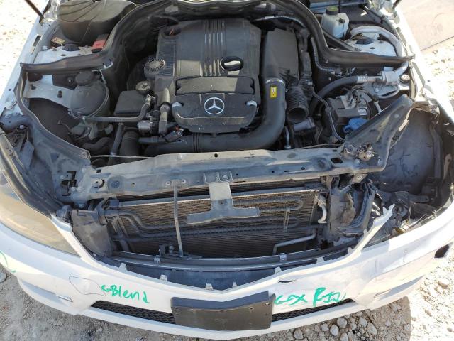 WDDGF4HB5DR259827 - 2013 MERCEDES-BENZ C 250 WHITE photo 11