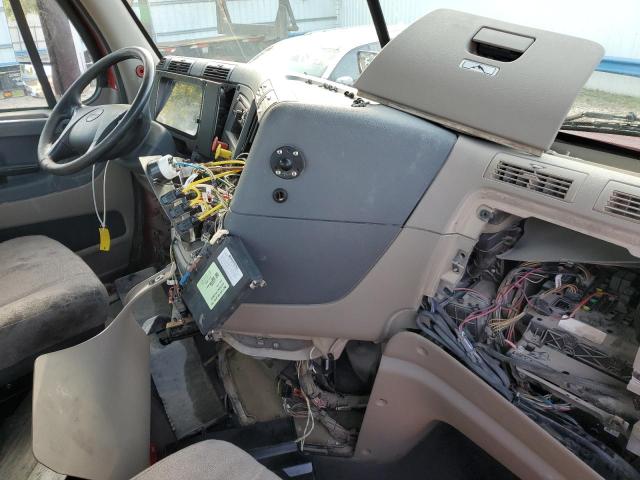 3AKJGEDVXKSKP3853 - 2019 FREIGHTLINER CASCADIA 1 Beyaz fotoğraf 9