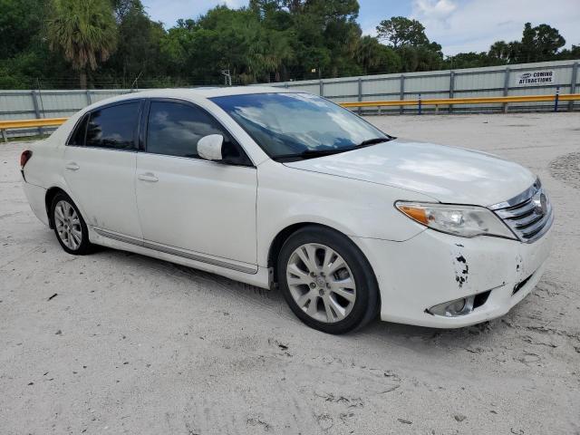 4T1BK3DB9BU419360 - 2011 TOYOTA AVALON BASE WHITE photo 4