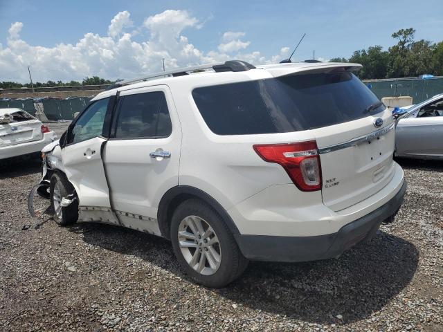 1FMHK7D83CGA43759 - 2012 FORD EXPLORER XLT WHITE photo 2