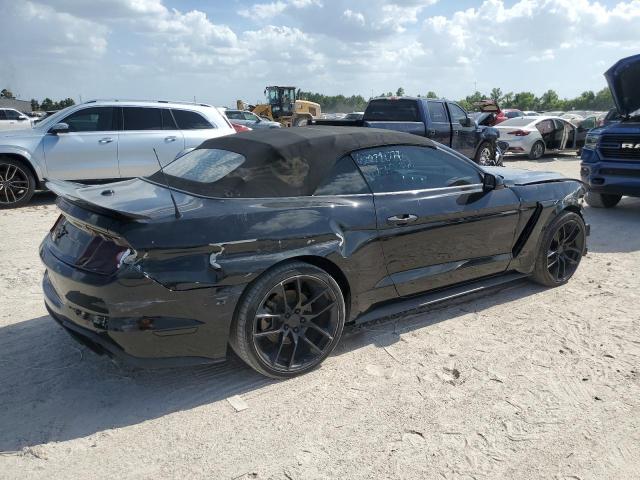 1FATP8UH9J5105900 - 2018 FORD MUSTANG BLACK photo 3