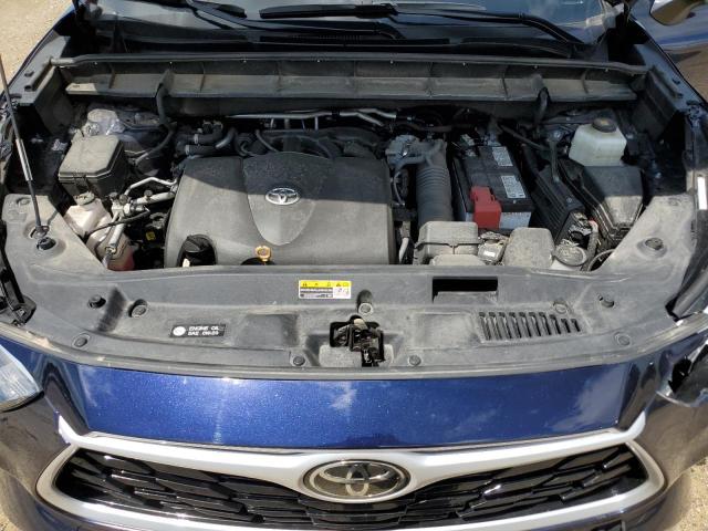 5TDGZRBH3NS227229 - 2022 TOYOTA HIGHLANDER XLE BLUE photo 12
