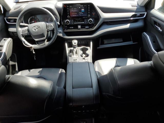 5TDGZRBH3NS227229 - 2022 TOYOTA HIGHLANDER XLE BLUE photo 8