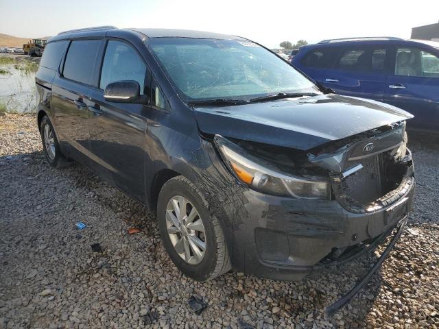 KNDMB5C12G6088697 - 2016 KIA SEDONA LX CHARCOAL photo 4