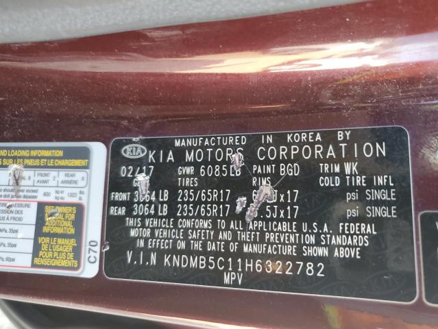 KNDMB5C11H6322782 - 2017 KIA SEDONA LX MAROON photo 13