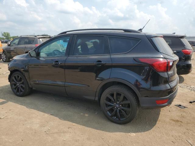 1FMCU0GD3KUA13228 - 2019 FORD ESCAPE SE BLACK photo 2