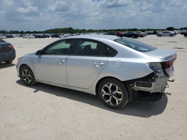 3KPF24AD2KE004445 - 2019 KIA FORTE FE SILVER photo 2