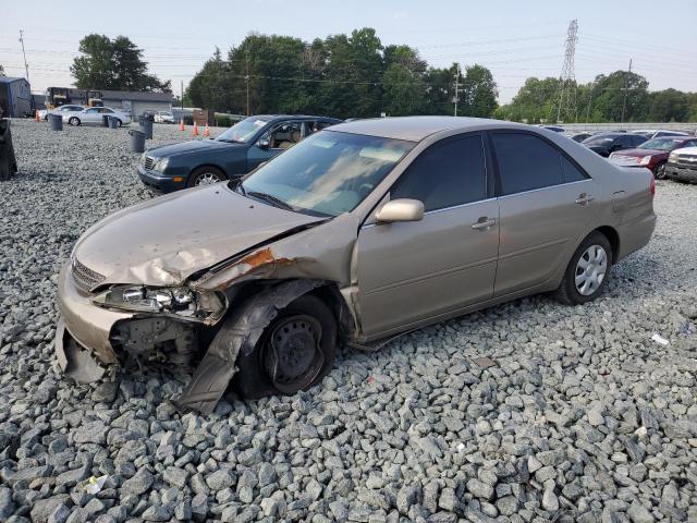 2004 TOYOTA CAMRY LE, null