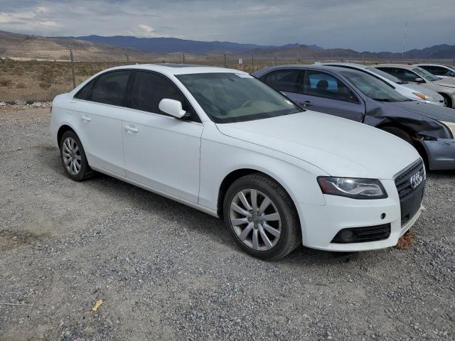 WAUFFAFLXBN043960 - 2011 AUDI A4 PREMIUM PLUS WHITE photo 4