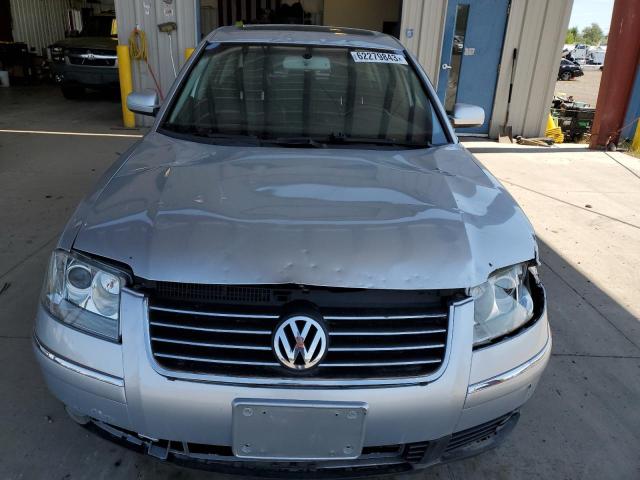 WVWRH63B03P185095 - 2003 VOLKSWAGEN PASSAT GLX Gümüş foto 5