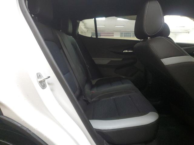 KL47LAE2XRB220604 - 2024 BUICK ENVISTA PREFERRED WHITE photo 11