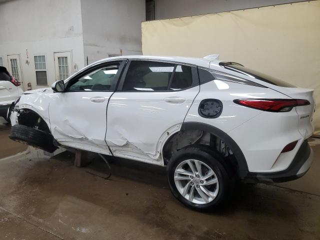 KL47LAE2XRB220604 - 2024 BUICK ENVISTA PREFERRED WHITE photo 2