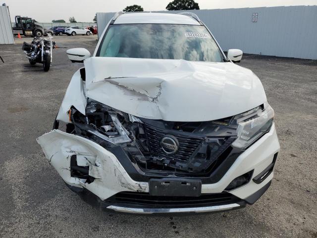 5N1AT2MV3JC712723 - 2018 NISSAN ROGUE S WHITE photo 5