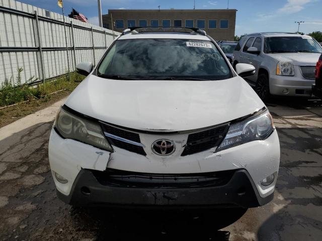 2T3RFREV0DW029997 - 2013 TOYOTA RAV4 XLE WHITE photo 5