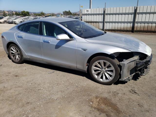 5YJSA1H17EFP66860 - 2014 TESLA MODEL S Արծաթագույն լուսանկար 4