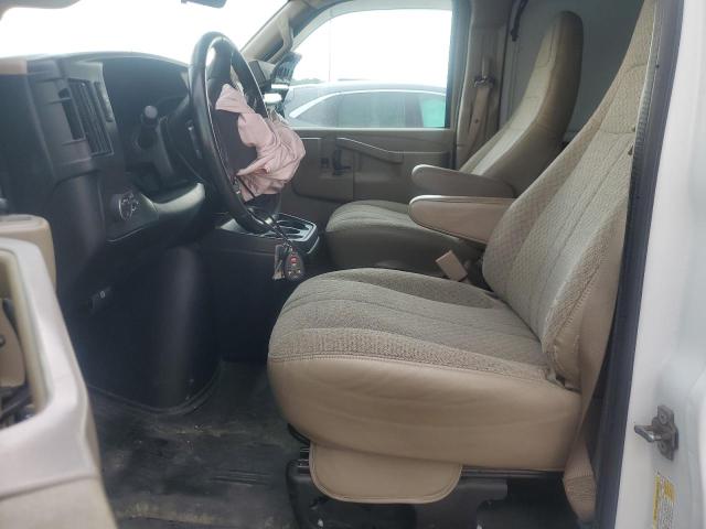 1GCWGAFG4L1255037 - 2020 CHEVROLET EXPRESS G2500 白色 照片 7