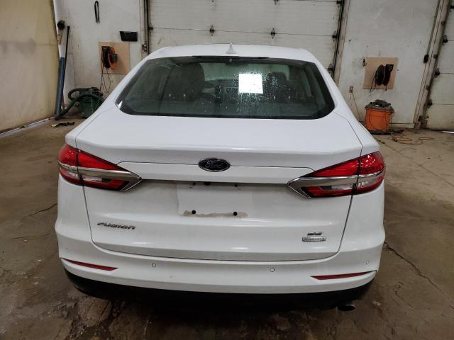 3FA6P0HD1LR227060 - 2020 FORD FUSION SE WHITE photo 6