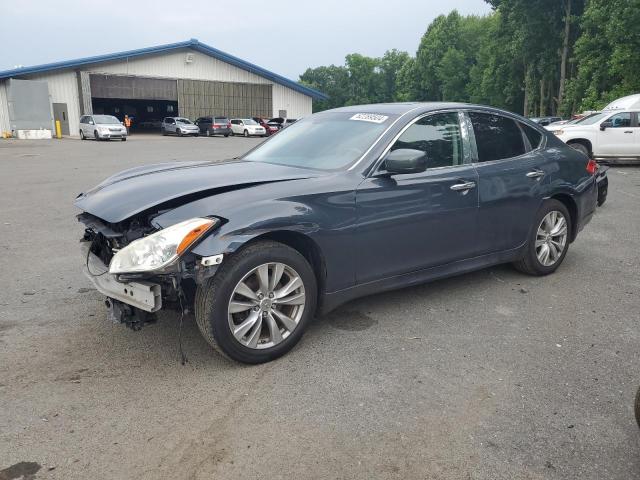 2011 INFINITI M37 X, 