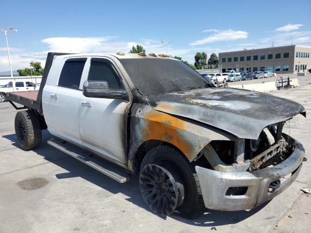 3C63RRLL3GG374547 - 2016 RAM 3500 SLT WHITE photo 4