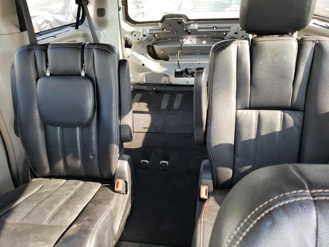 2C4RC1CG7CR345713 - 2012 CHRYSLER TOWN & COU TOURING L SILVER photo 10