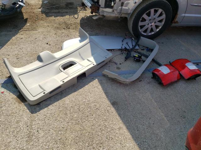 2C4RC1CG7CR345713 - 2012 CHRYSLER TOWN & COU TOURING L SILVER photo 13