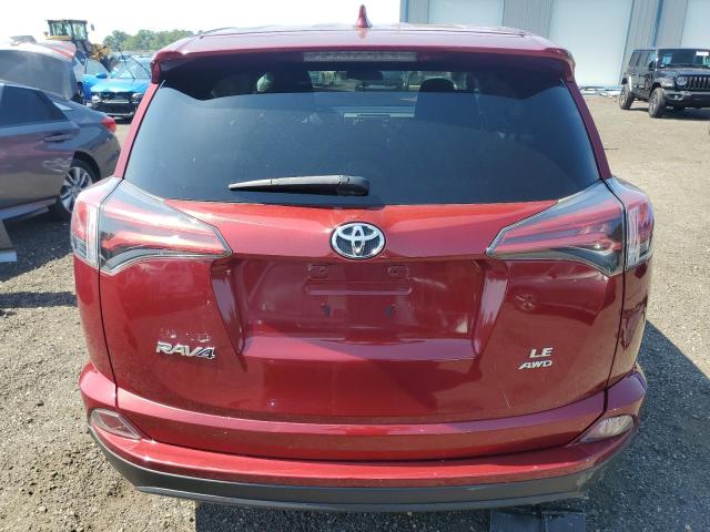 2T3BFREV2JW724673 - 2018 TOYOTA RAV4 LE أحمر صورة 6