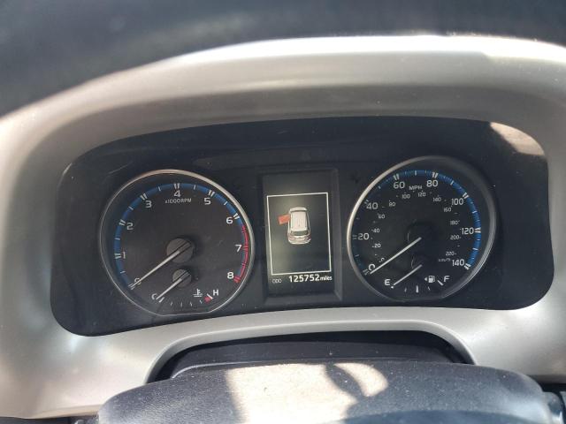 2T3BFREV2JW724673 - 2018 TOYOTA RAV4 LE أحمر صورة 9