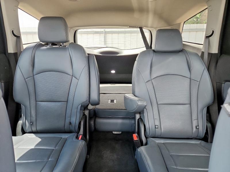 5GAERBKW3KJ104456 - 2019 BUICK ENCLAVE ESSENCE შავი ფოტო 10