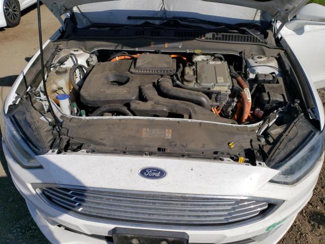 3FA6P0SU5HR313102 - 2017 FORD FUSION TITANIUM PHEV WHITE photo 11