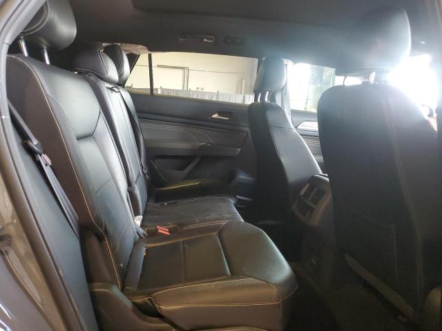 1V2KE2CA3NC222997 - 2022 VOLKSWAGEN ATLAS CROS SE GRAY photo 11