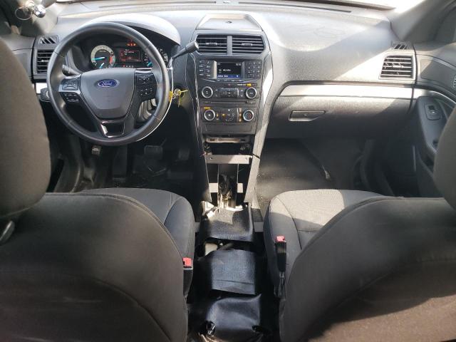 1FM5K8AR2HGA36136 - 2017 FORD EXPLORER POLICE INTERCEPTOR 银色 照片 8