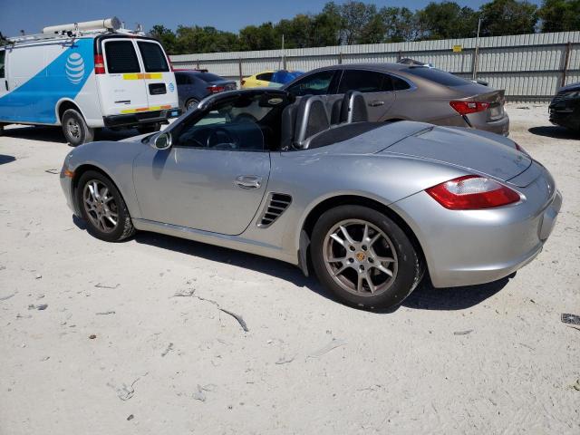 WP0CA29816U712971 - 2006 PORSCHE BOXSTER SILVER photo 2