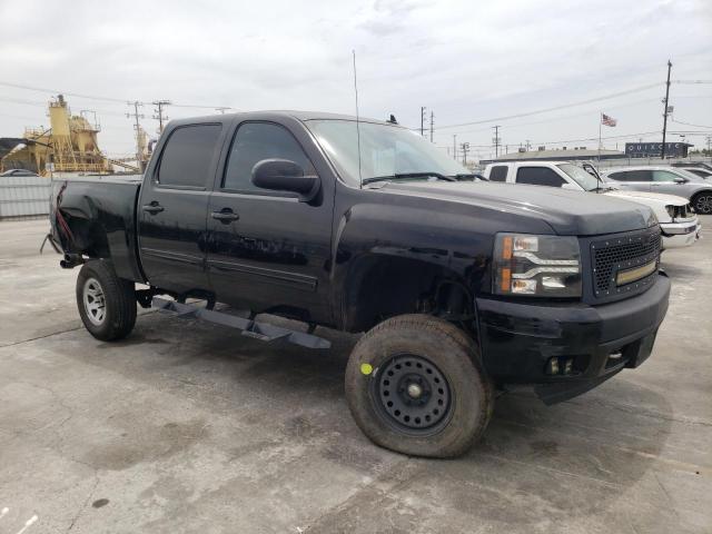 3GCPKSE38BG290283 - 2011 CHEVROLET silverado K1500 LT BLACK photo 4