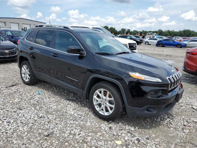 1C4PJLLB5JD606303 - 2018 JEEP CHEROKEE LATITUDE PLUS BLACK photo 4