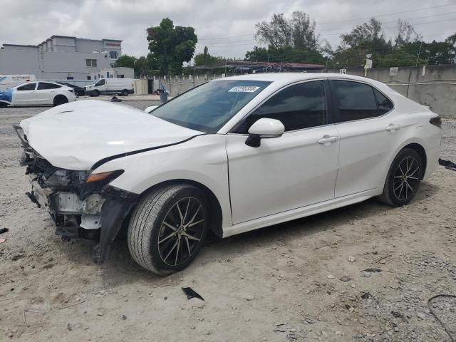 4T1T11AK7RU841315 - 2024 TOYOTA CAMRY SE NIGHT SHADE WHITE photo 1