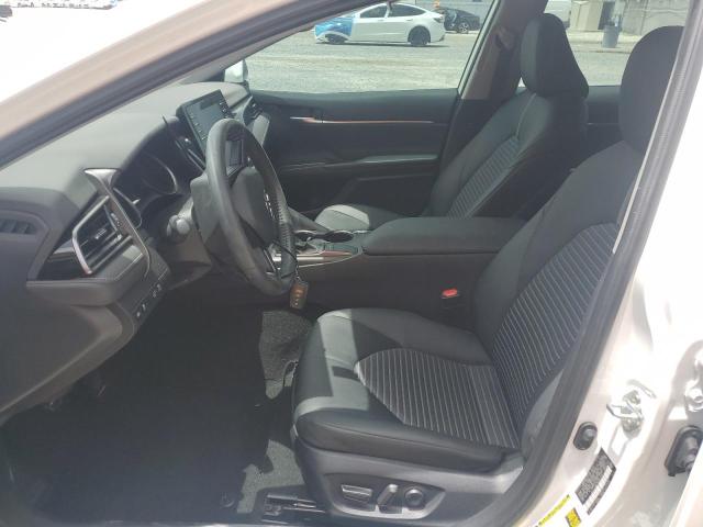 4T1T11AK7RU841315 - 2024 TOYOTA CAMRY SE NIGHT SHADE WHITE photo 7